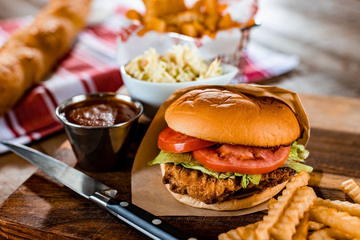 Assiette Burger Poulet Croustillant
