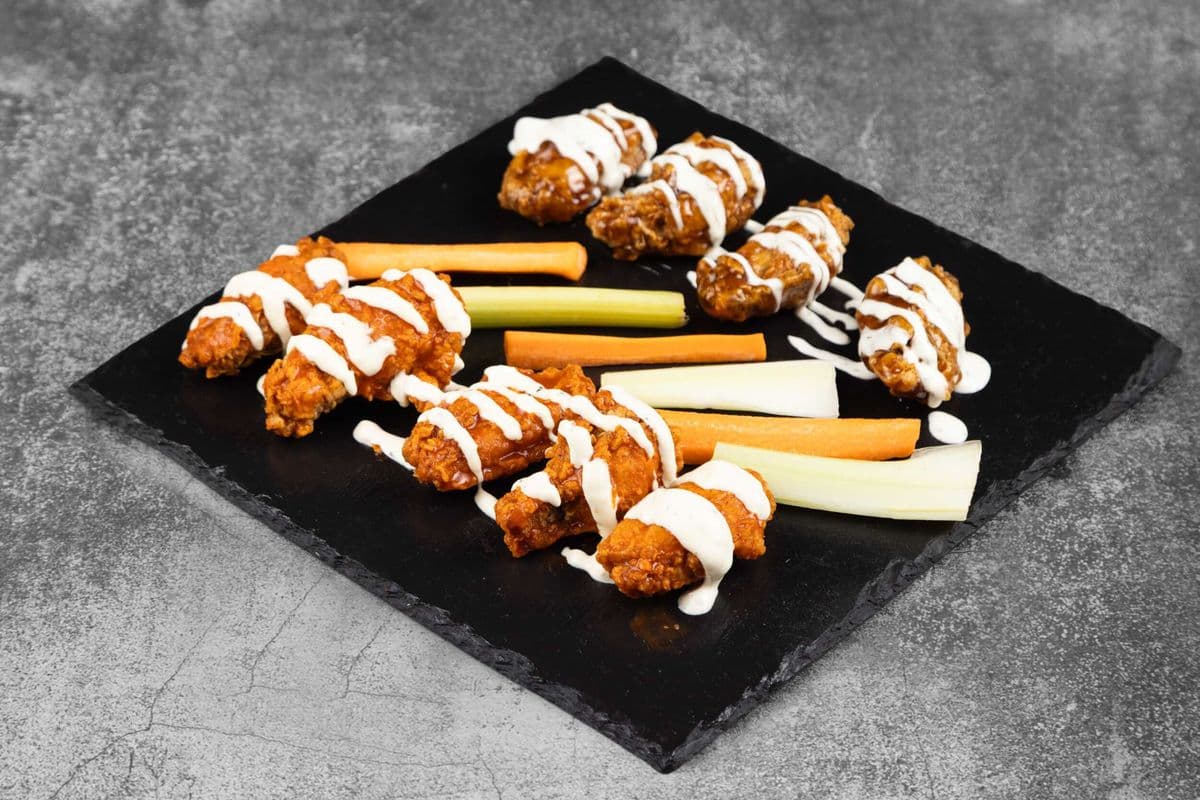 One Pound Wings, One Flavour