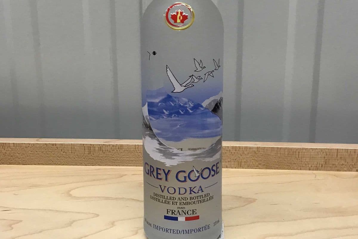 Grey Goose Vodka (1 x 375 ml)