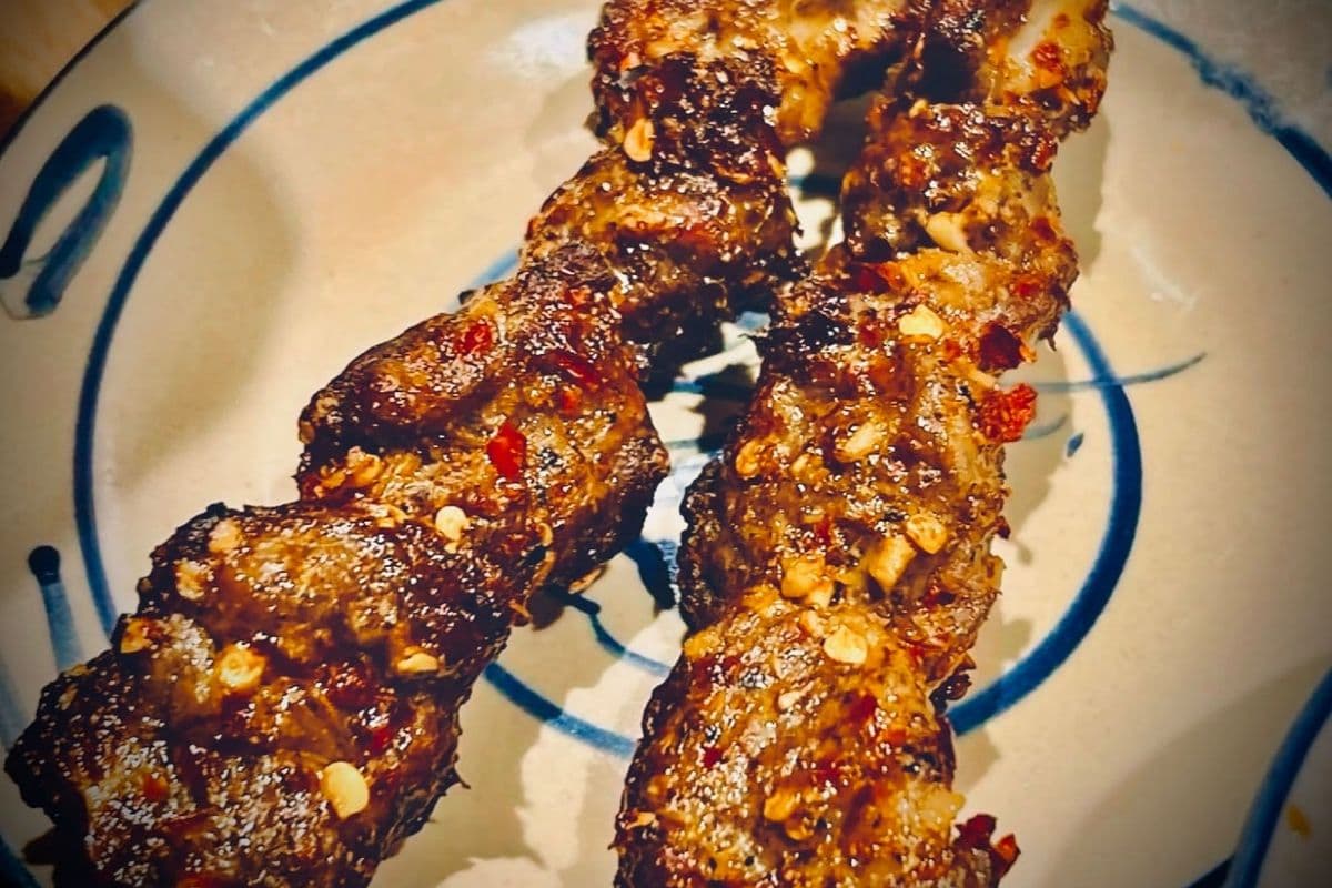 香辣牛肉串 Spicy Beef Skewer