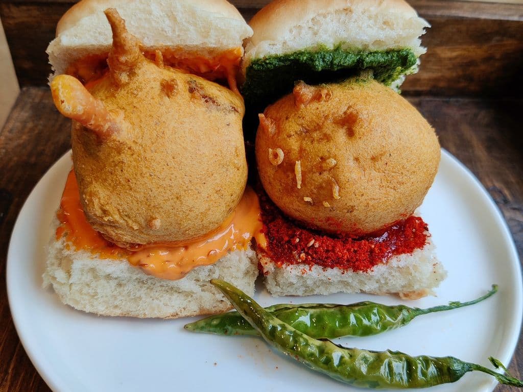 Vada Pav (Set of 2)- 2 pieces OG Vada Pav