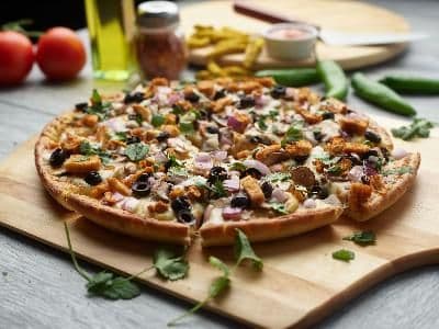10" Small Curry Chicken Pizza Twist