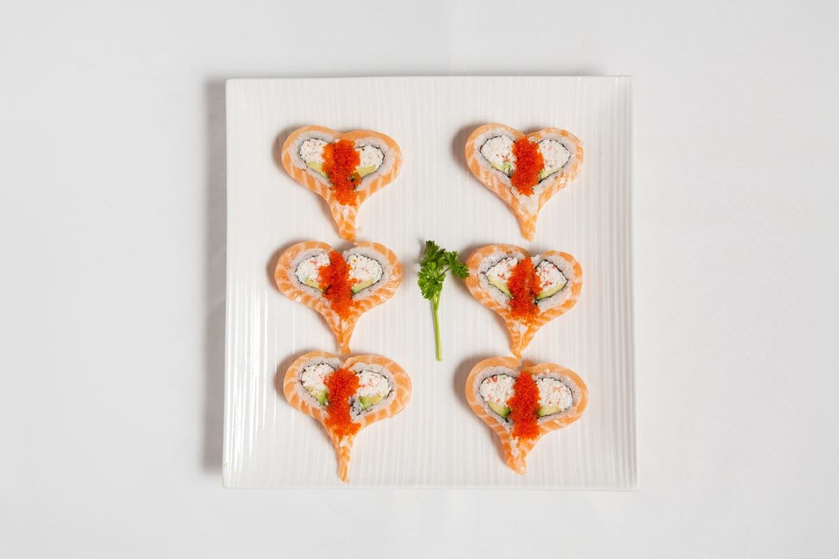 66. Sweet Heart Roll (12 pcs)