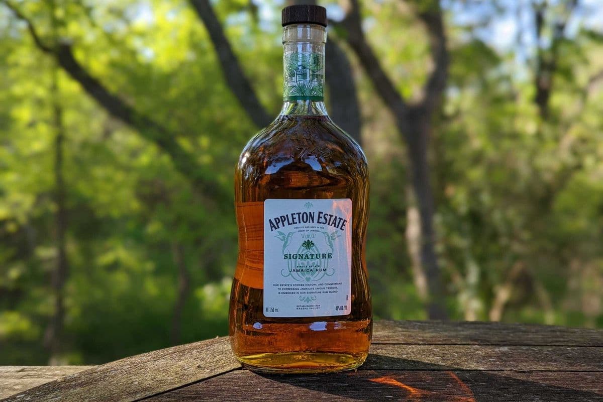 Appleton Estate Signature Blend Rum (1 x 750ml)