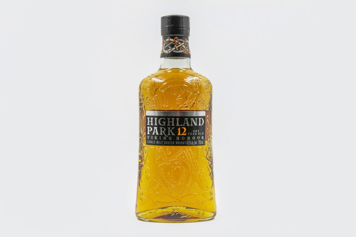 Highland Park 12 Year Old Scotch (1 x 750 ml)