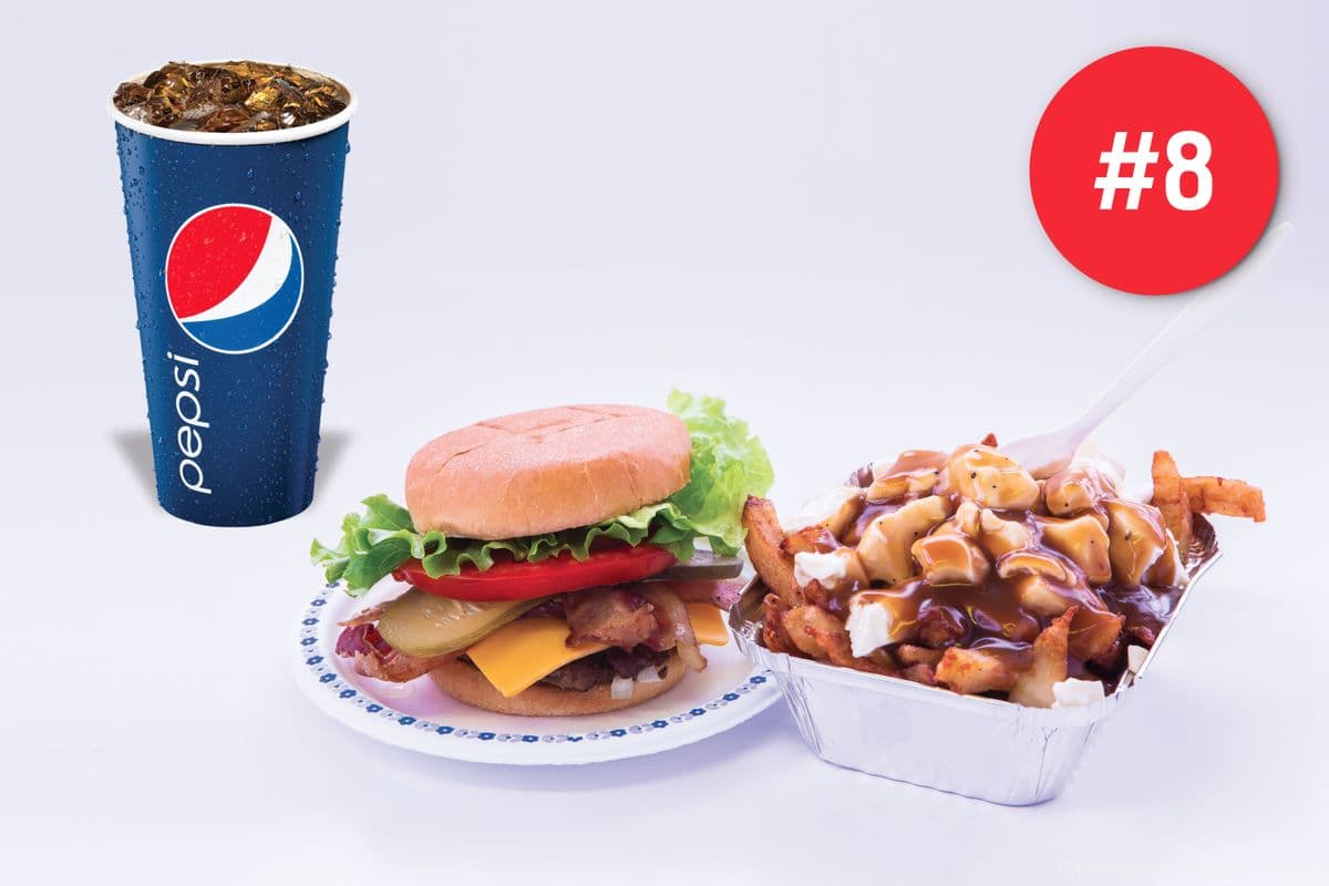 TRIO #8 CHEESEBURGER + POUTINE + LIQUEUR
