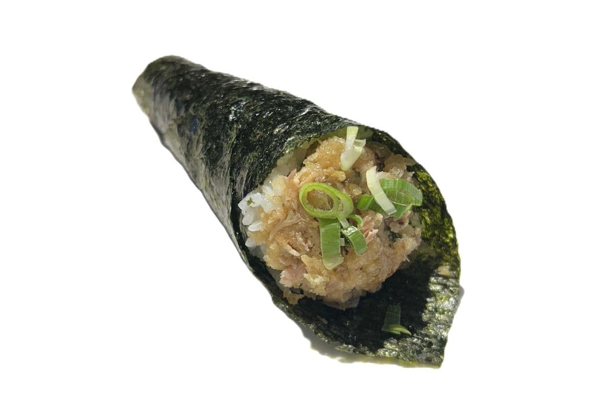 Salmon Skin Hand Roll (1 pc)