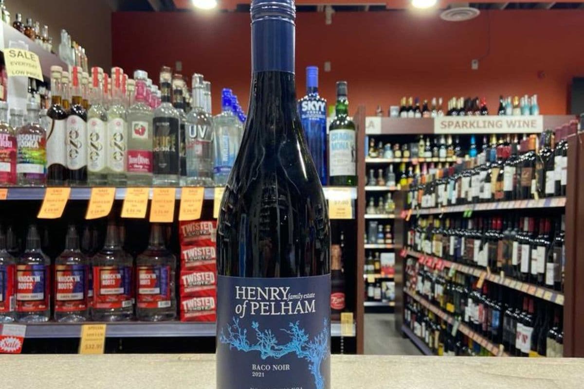 HENRY OF PELHAM BACO NOIR VQA (1 x 750 ML)