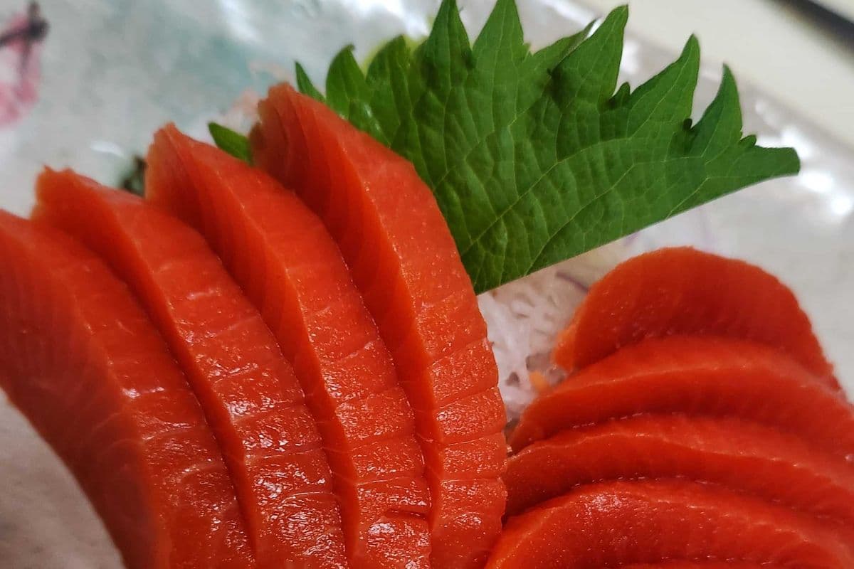 Sockeye Salmon Sashimi (4pcs)