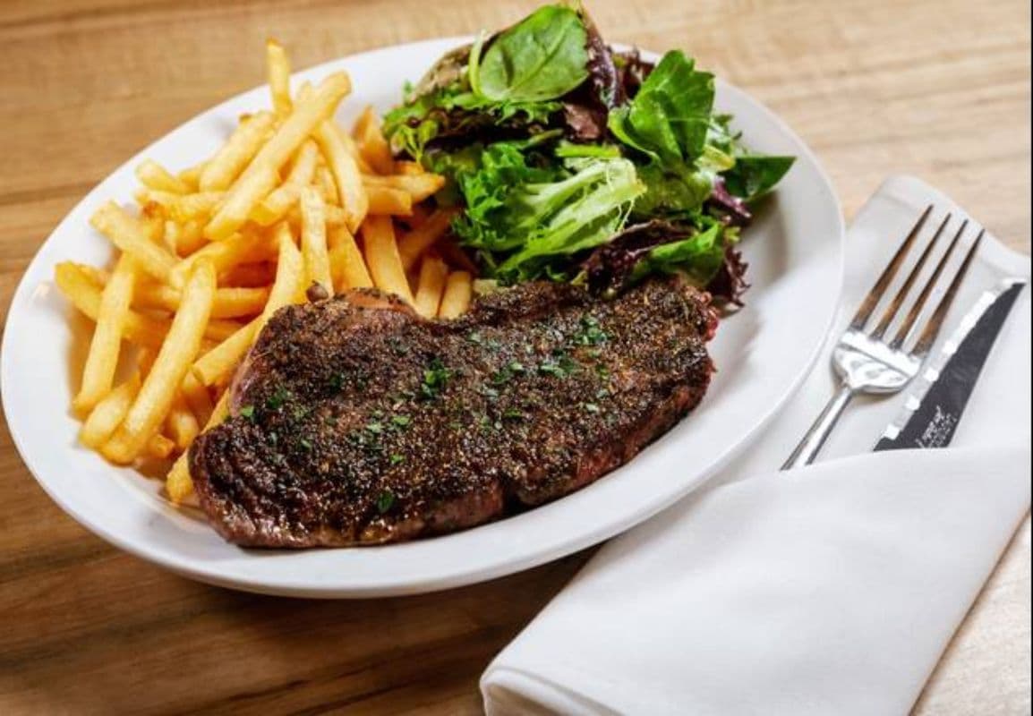 Steak Frites (6 oz)