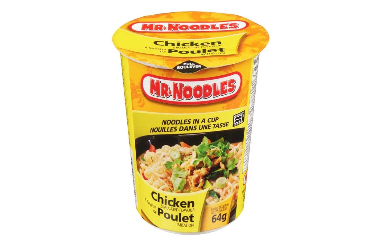 MR. Noodles - Chicken Noodles in a Cup (64 g)