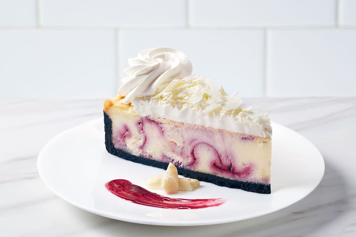 White Chocolate Raspberry Cheesecake Slice
