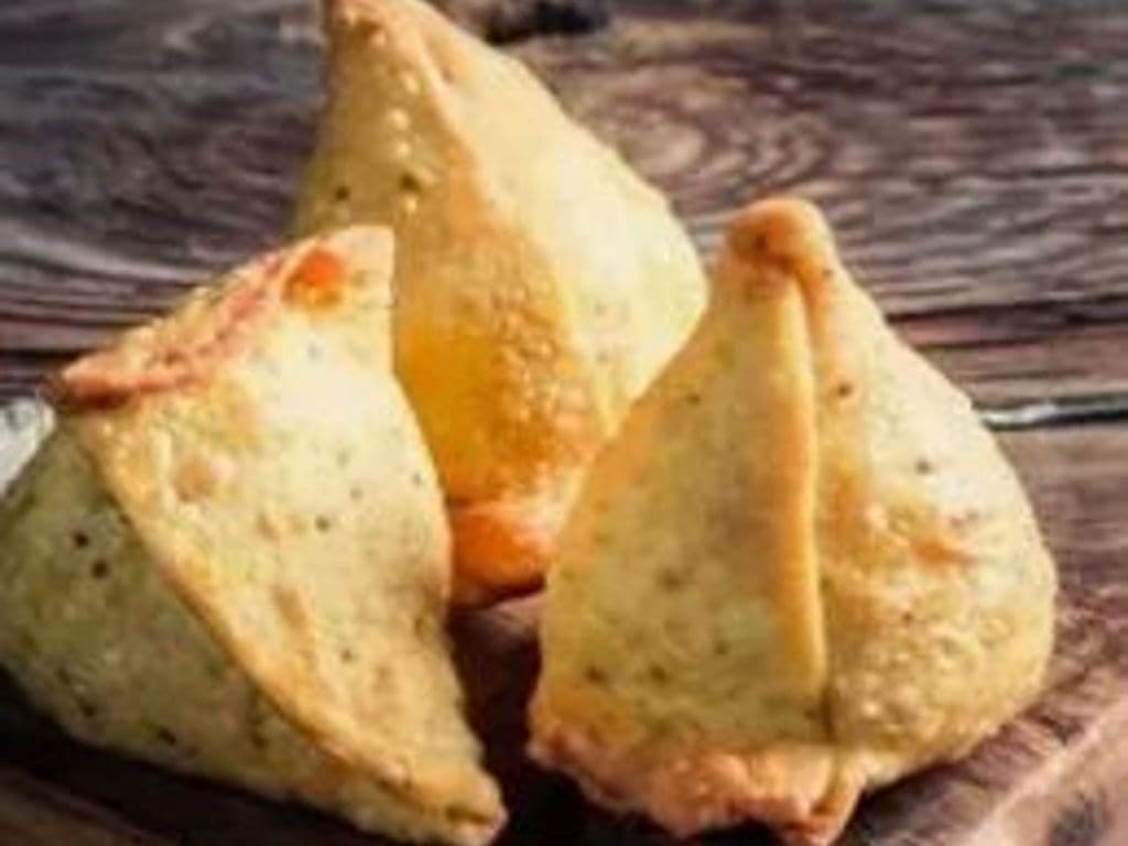 Punjabi Big Samosa (3 pcs) - OO