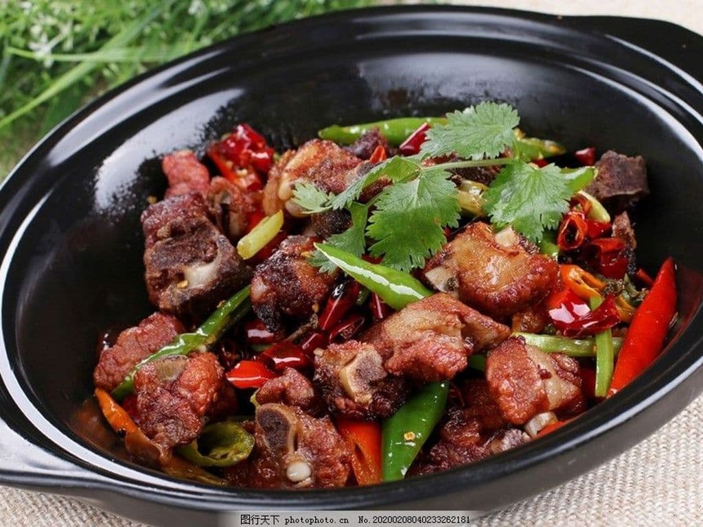 71.Spicy Pork Ribs in Hot Pot干锅排骨