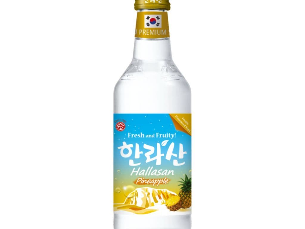 Hallasan - Pineapple Soju (375ml)