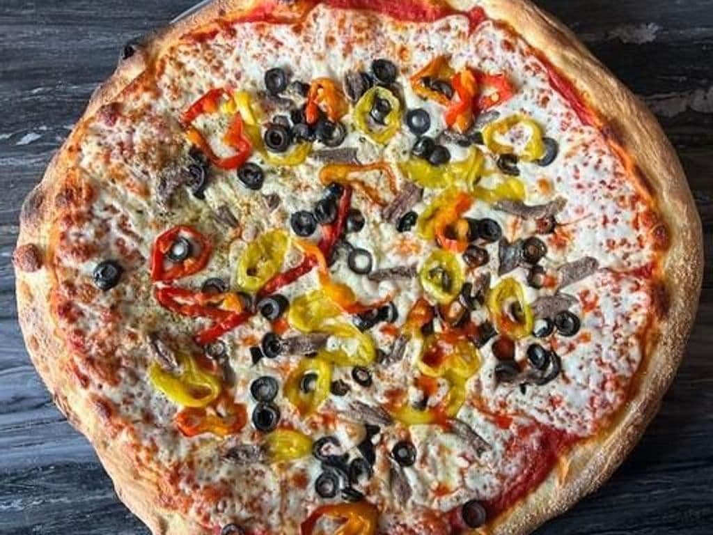 Large Mimmo's Mighty Hot