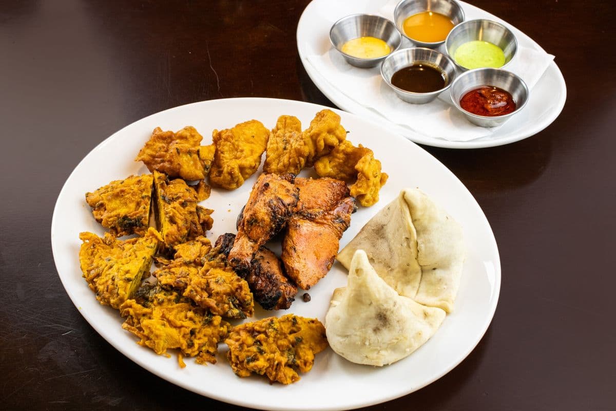 Platters-Mixed Veg and Non-Veg Platter