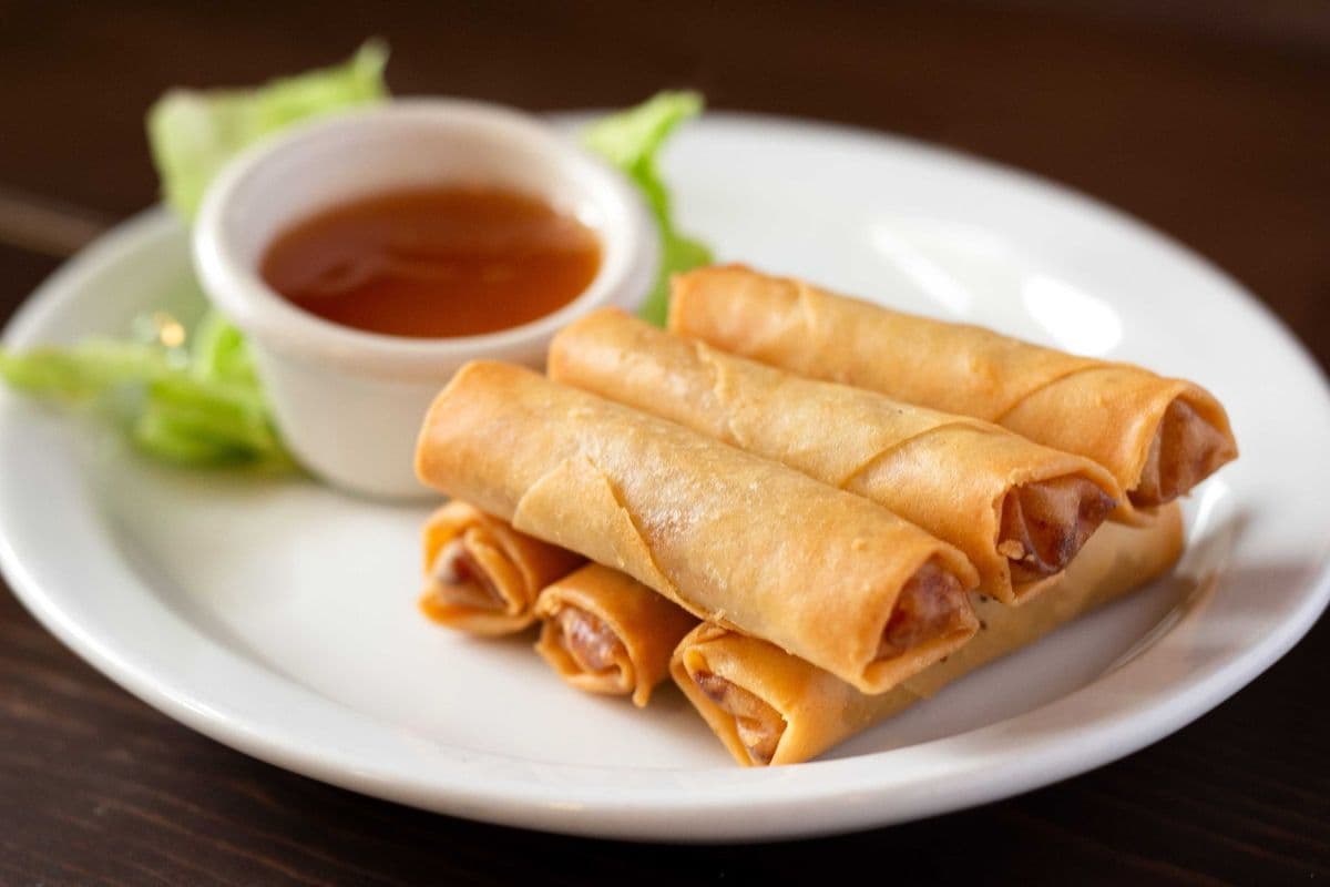 Vegetarian Spring Roll (8 pcs)