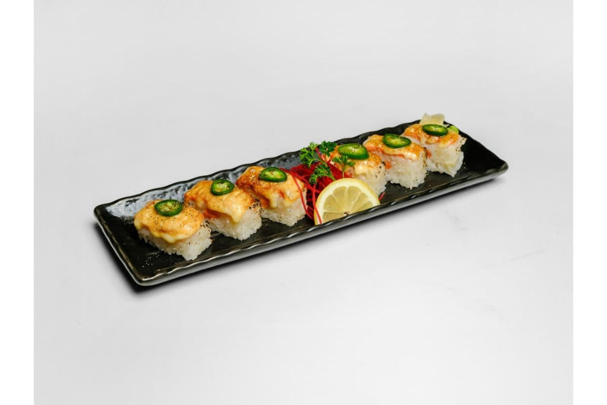 Salmon Oshi