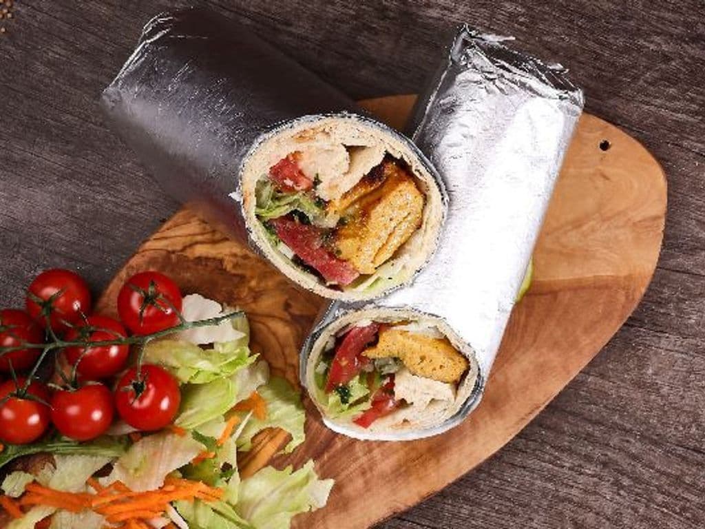 Chicken Leg Wrap ساندویج ران جوجه کباب