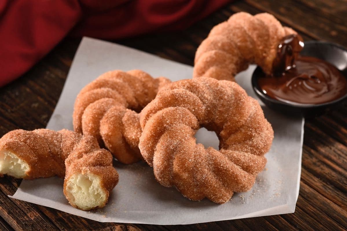 6 Churro Donuts