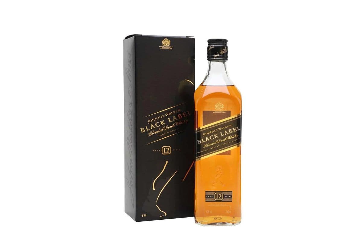 Johnnie Walker Black (1 x 750 ml)