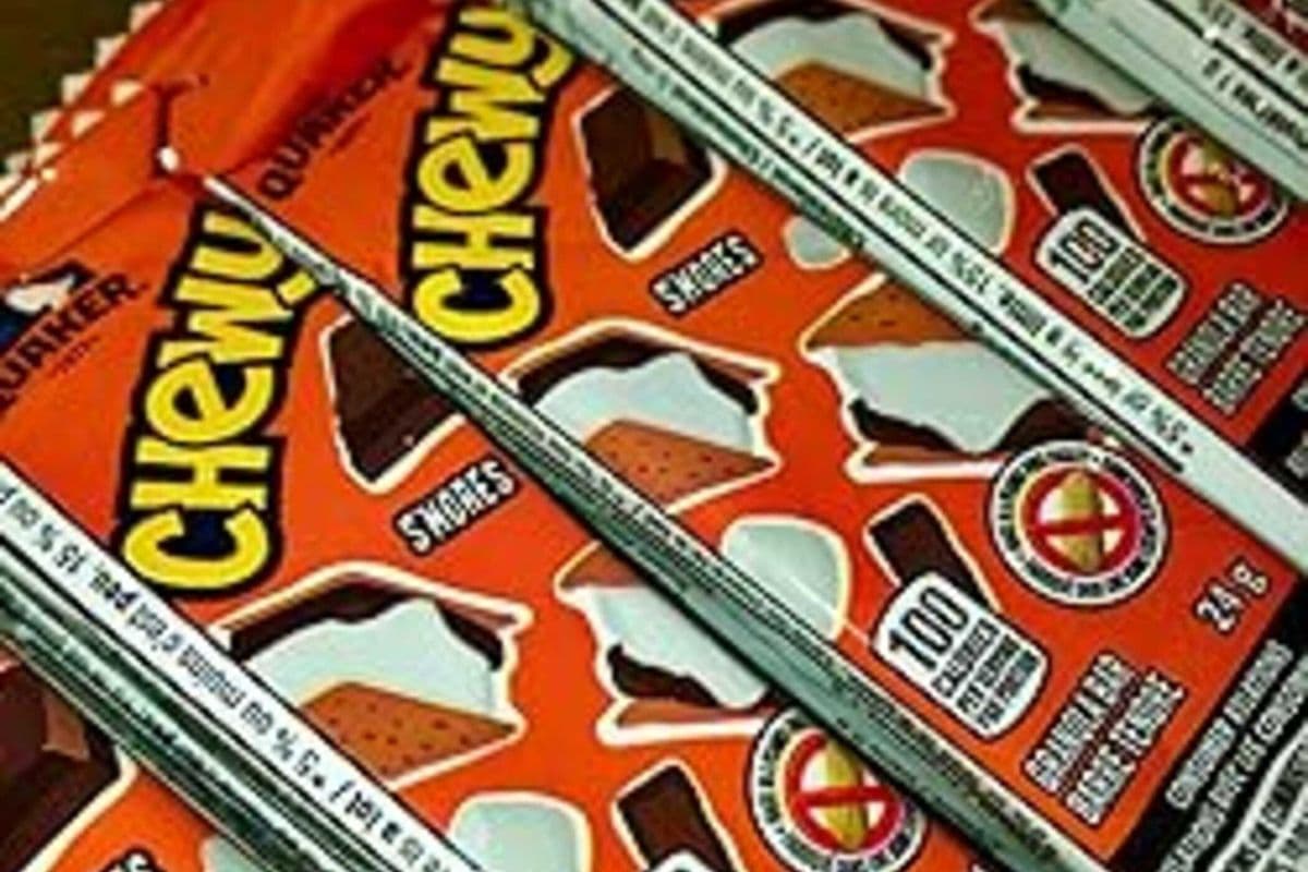 Quaker Chewy granola bar (24g) (100 Cal)