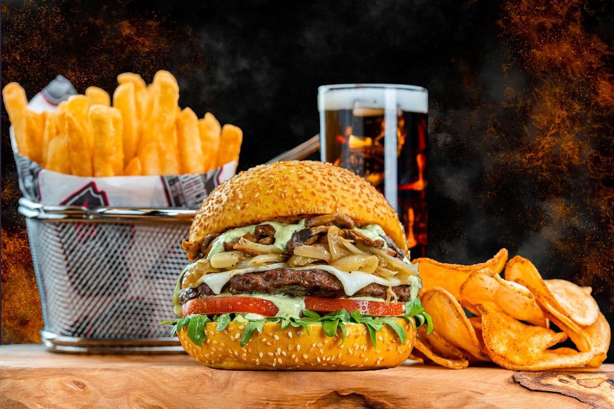 #6 TRIO TRUFFLE BURGER