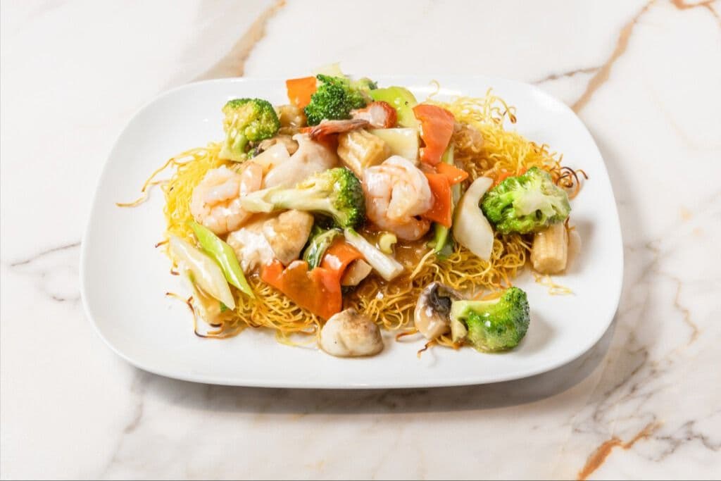 75. Cantonese Chow Mein / 廣東炒麵