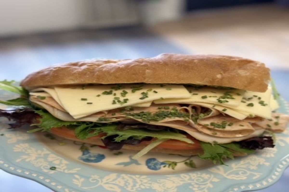 Chicken/Turkey Breast Sandwich (On Homemade Bread)