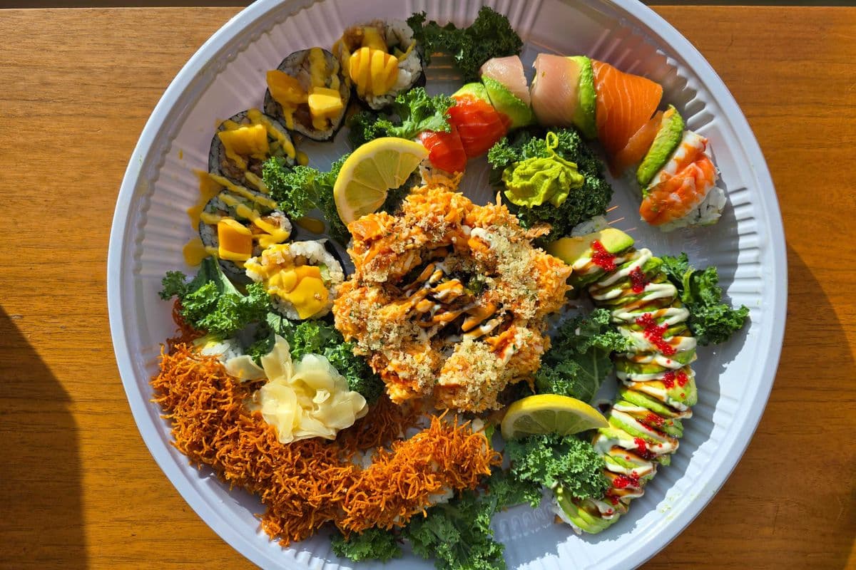Special Roll Tray (Serves 2-3)