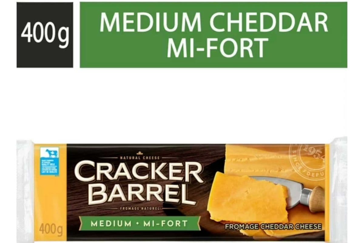 Cracker Barrel Cheese Medium Cheddar Coloured, 400g