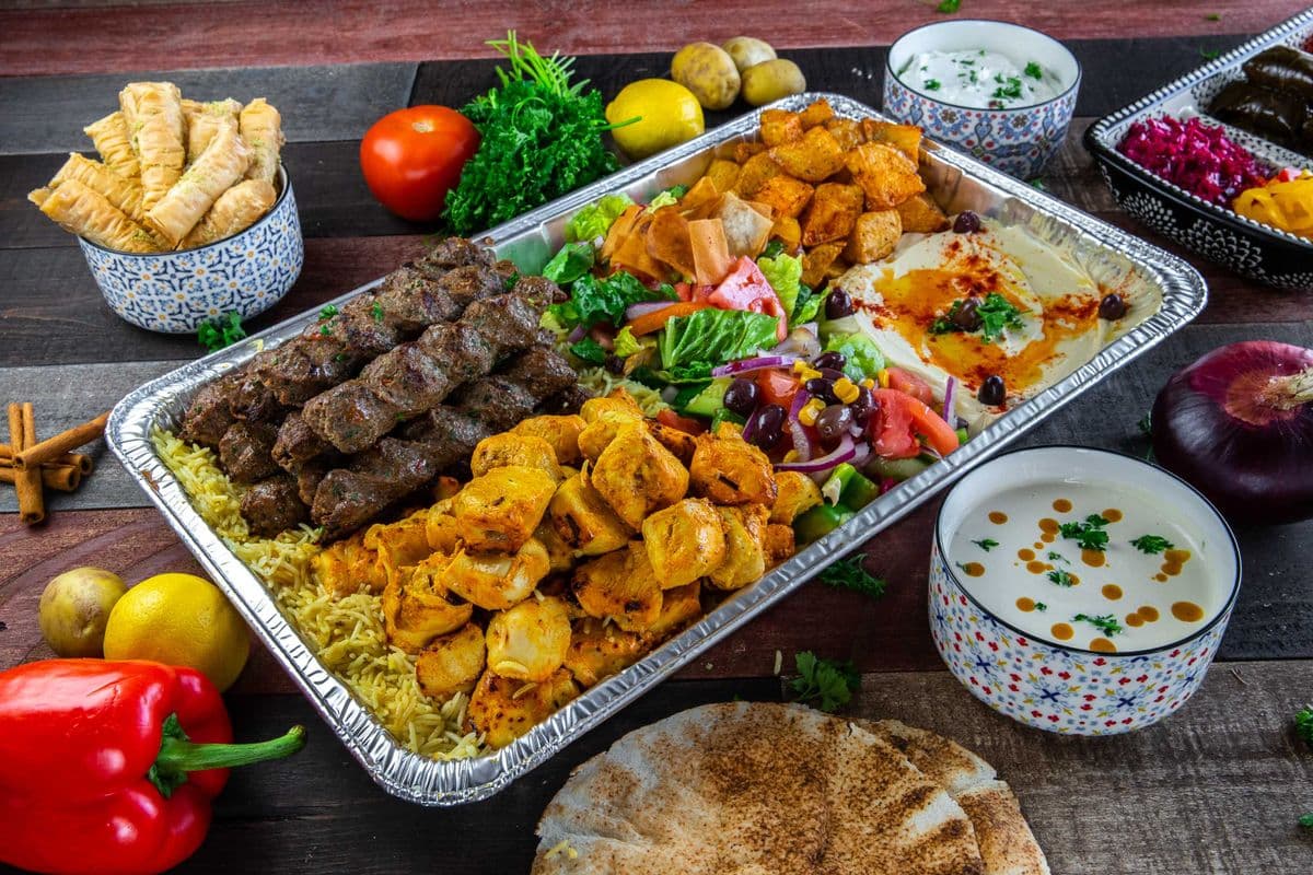 Family BBQ Plate for 10 People