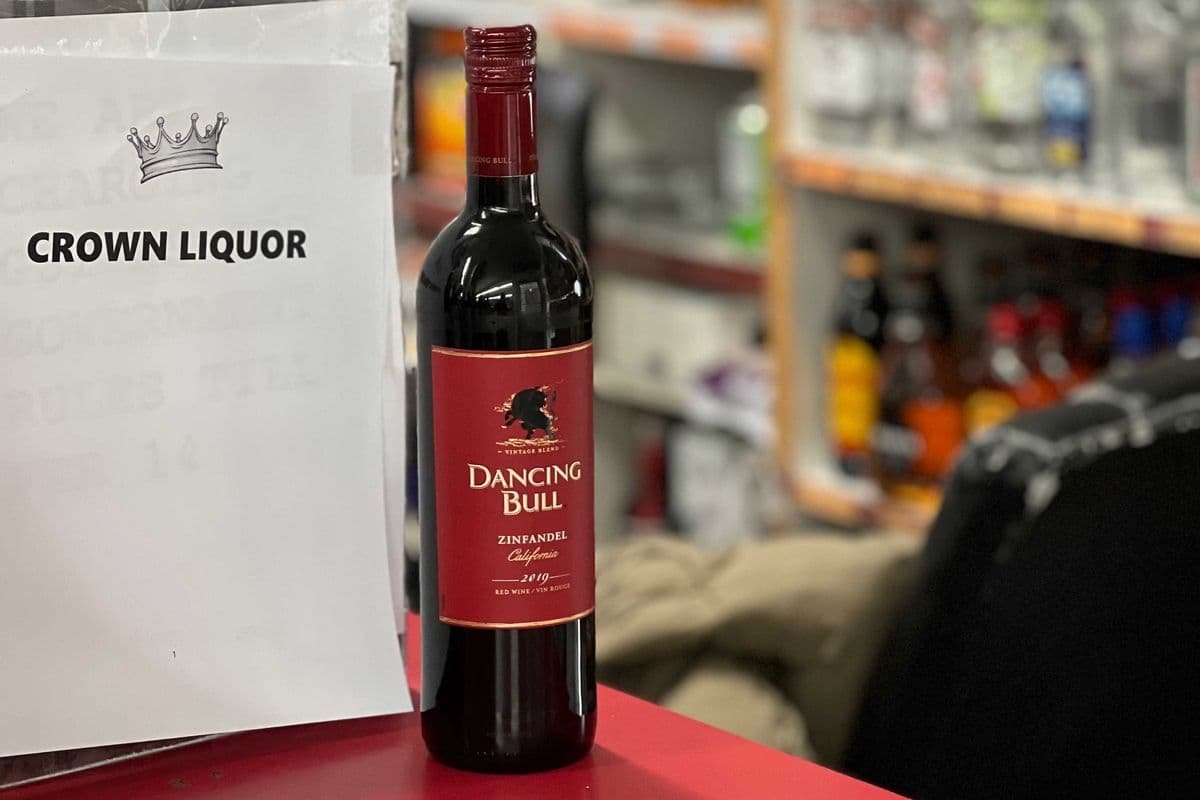 Dancing Bull Zinfandel (1 x 750 ml)