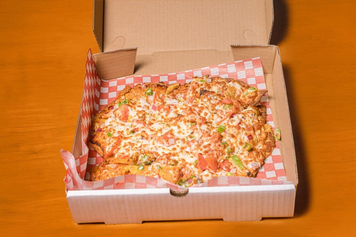 Mediterranean Flatbread Pizza