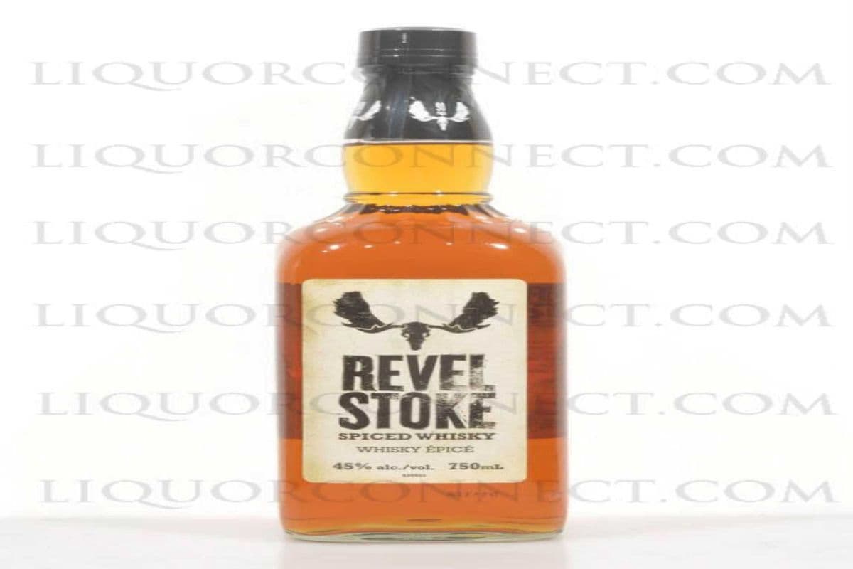 REVEL STOKE SPICED WHISKY 750 ML (1 x 750 ML)