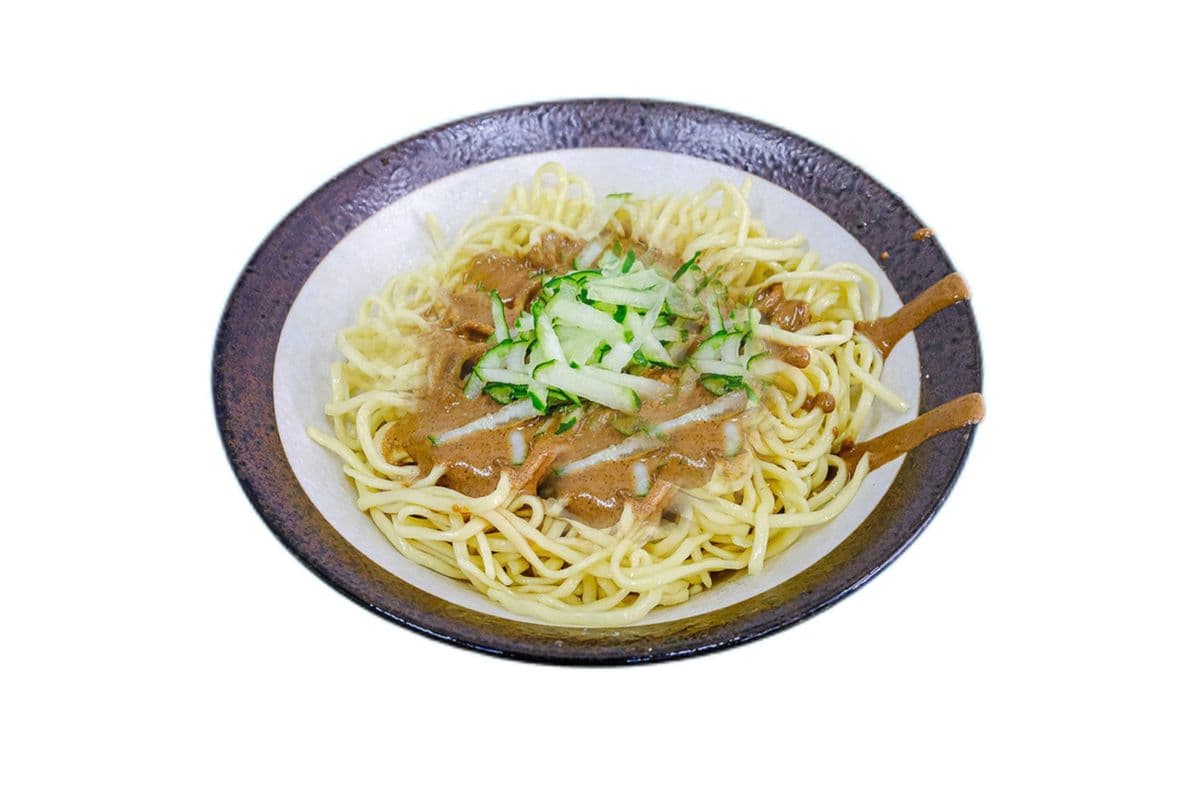 Nouilles froides avec sauce au beurre d'arachide / Cold Noodle with Peanut Butter Sauce/花生酱凉面
