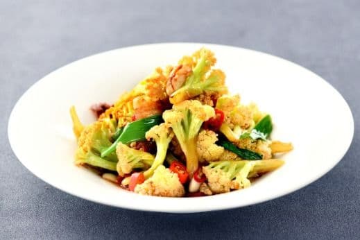 Stir-Fried Cauliflower and Pork Slices 大碗花菜