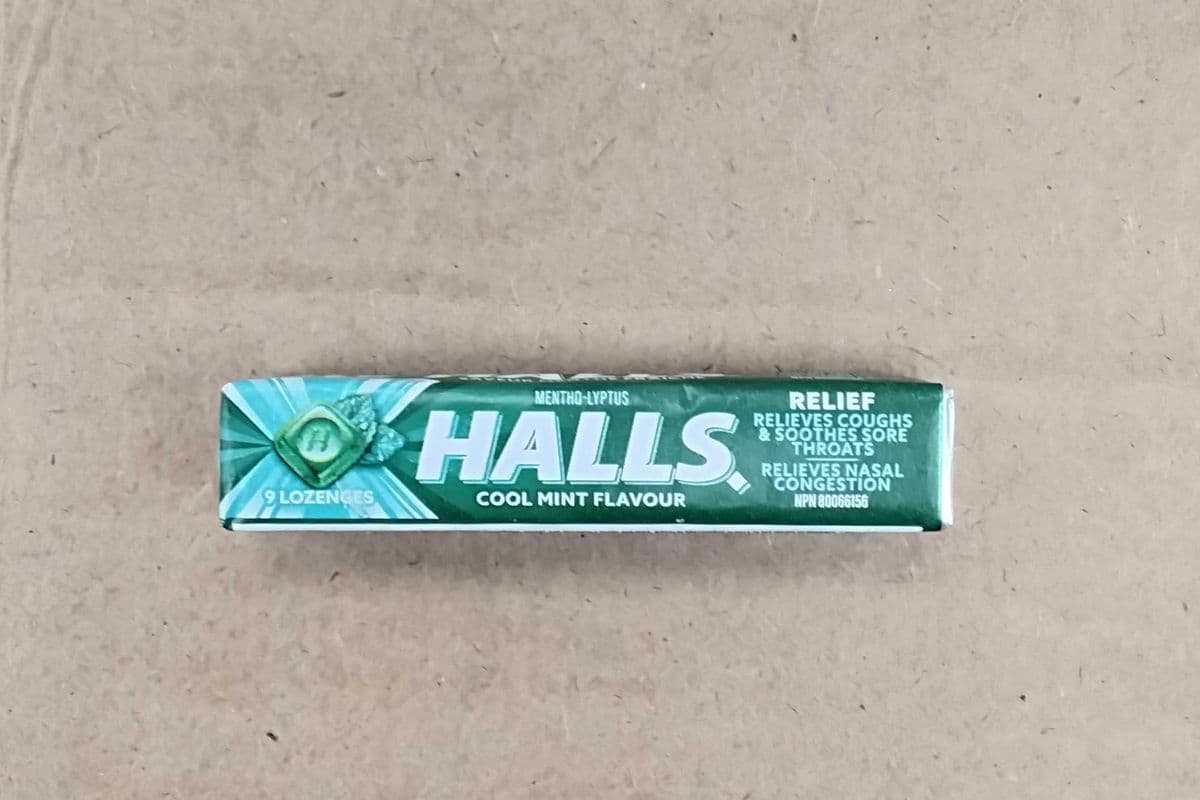 Halls cool mint.