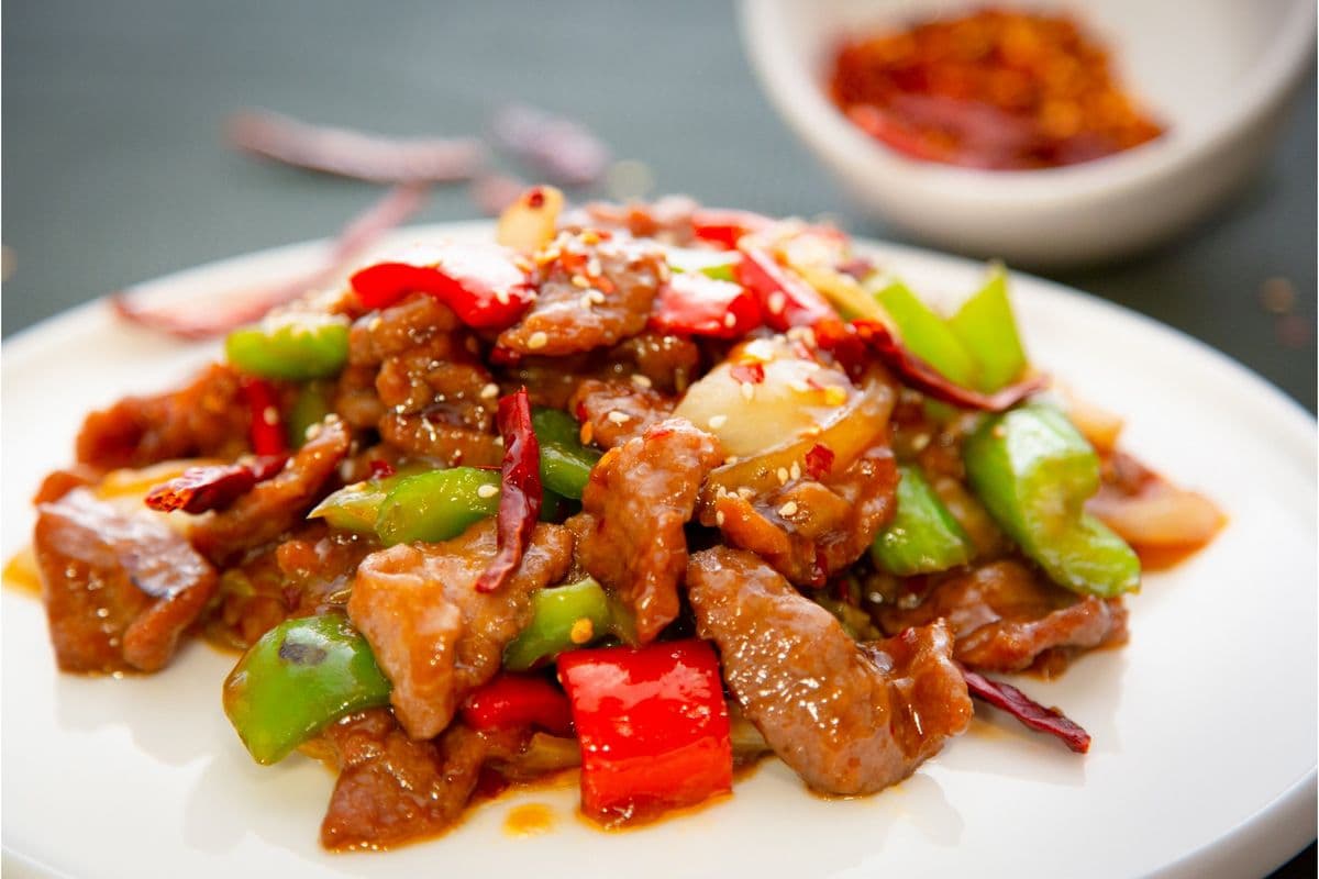 B9. Szechuan beef