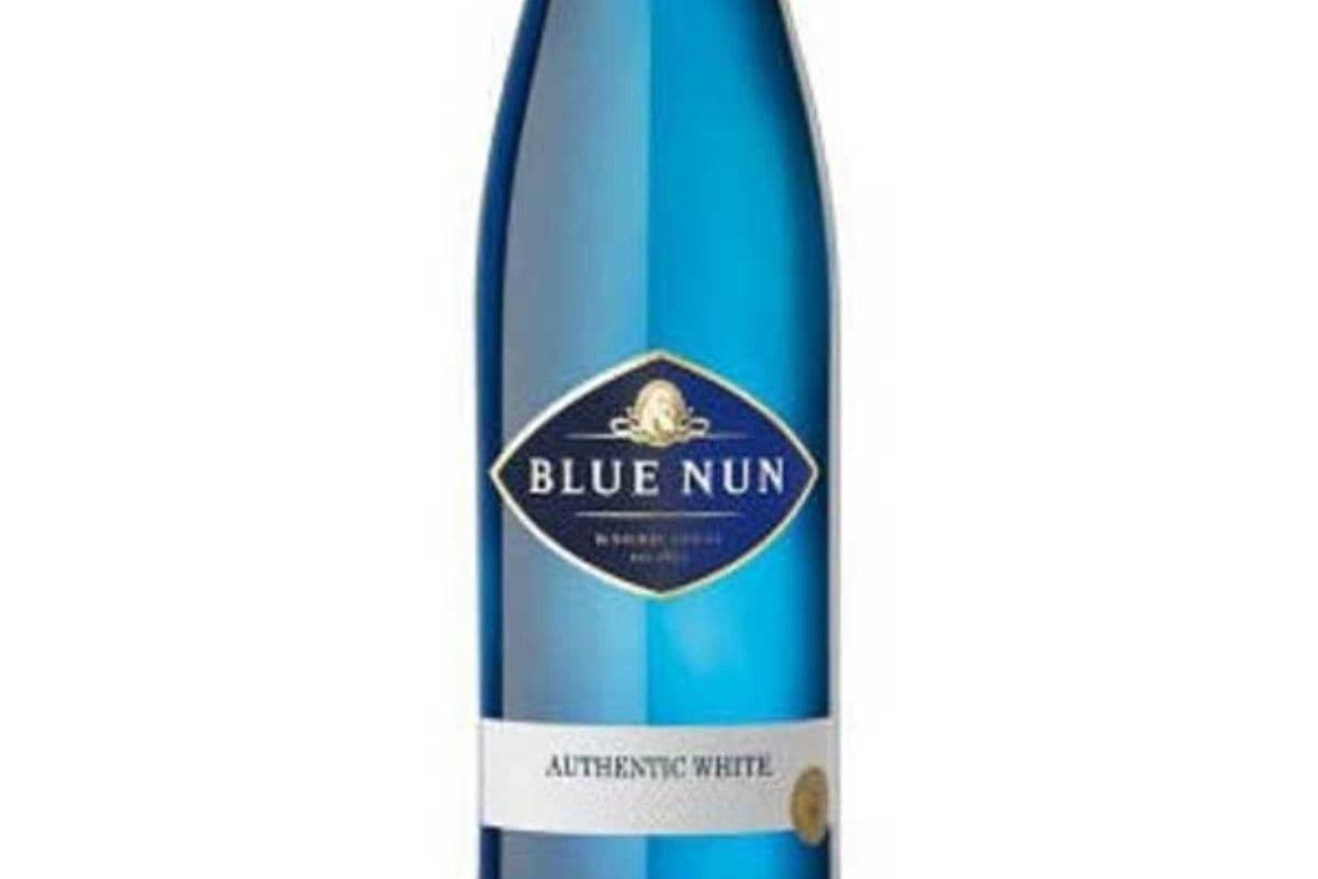 Blue Nun Rivaner (1 x 750 ml)