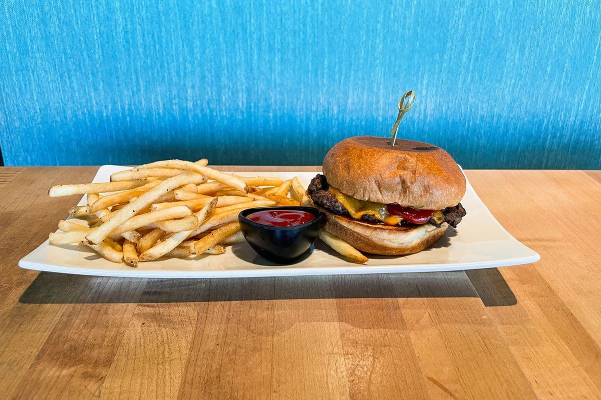 Kids Cheeseburger