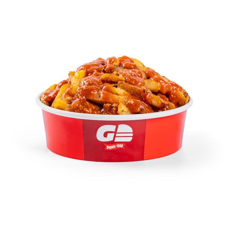 Frite saucisse avec sauce Gérard / Sausage Fries with Gerard Sauce