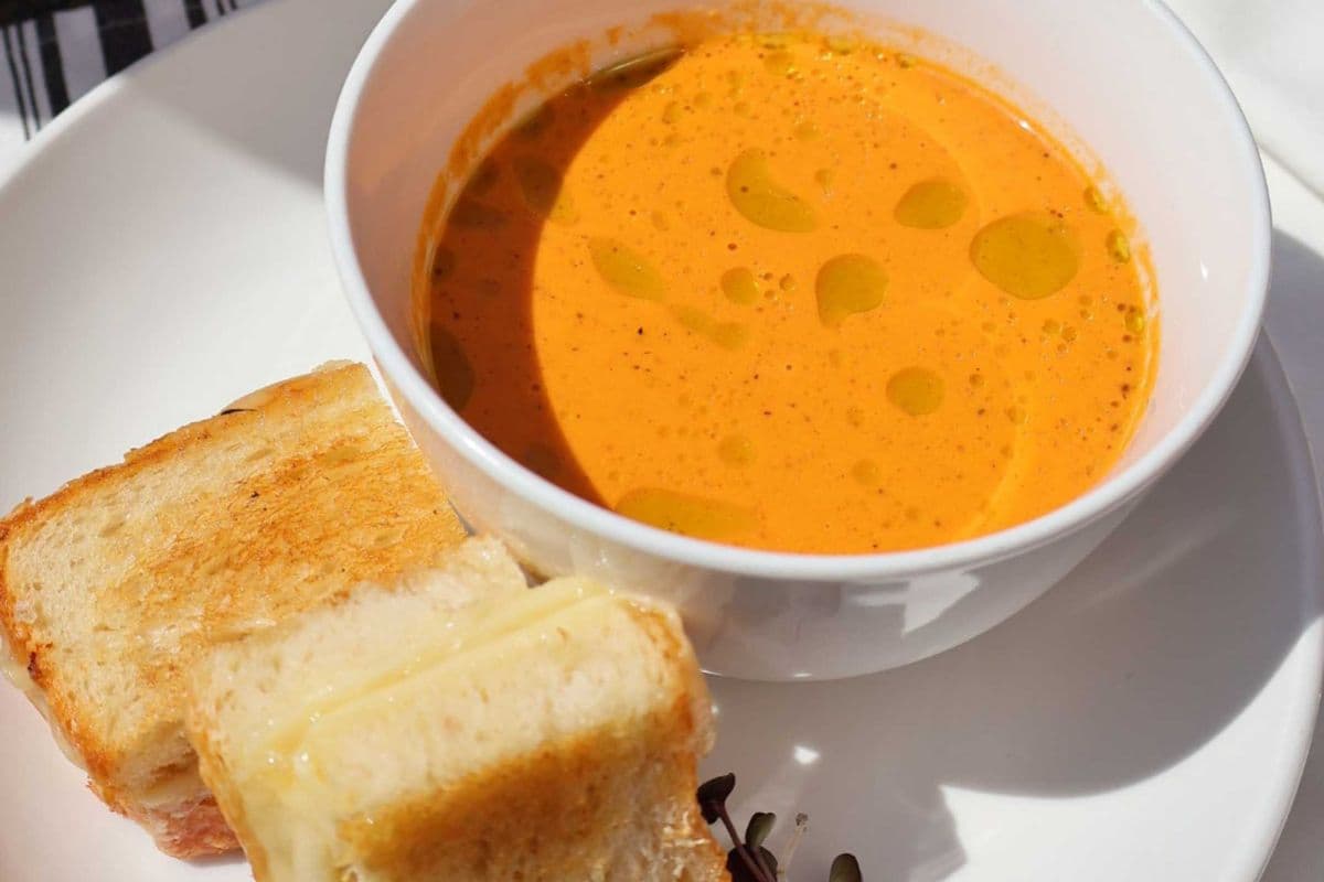 Roasted Heirloom Tomato Soup