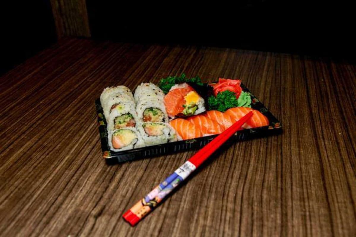 Spicy Salmon Combo