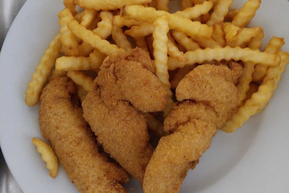 Chicken Fingers & Fries with one pop