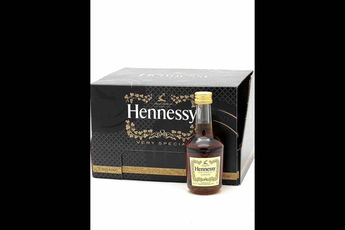 Hennessy Cognac (50 ml Bottle) (1 x 50ml)