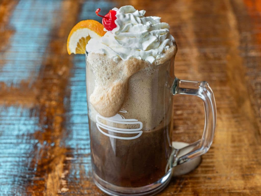 FLOAT RACINETTE/ ROOT BEER FLOAT