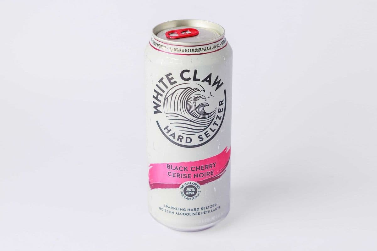 White Claw Black Cherry (473ml)