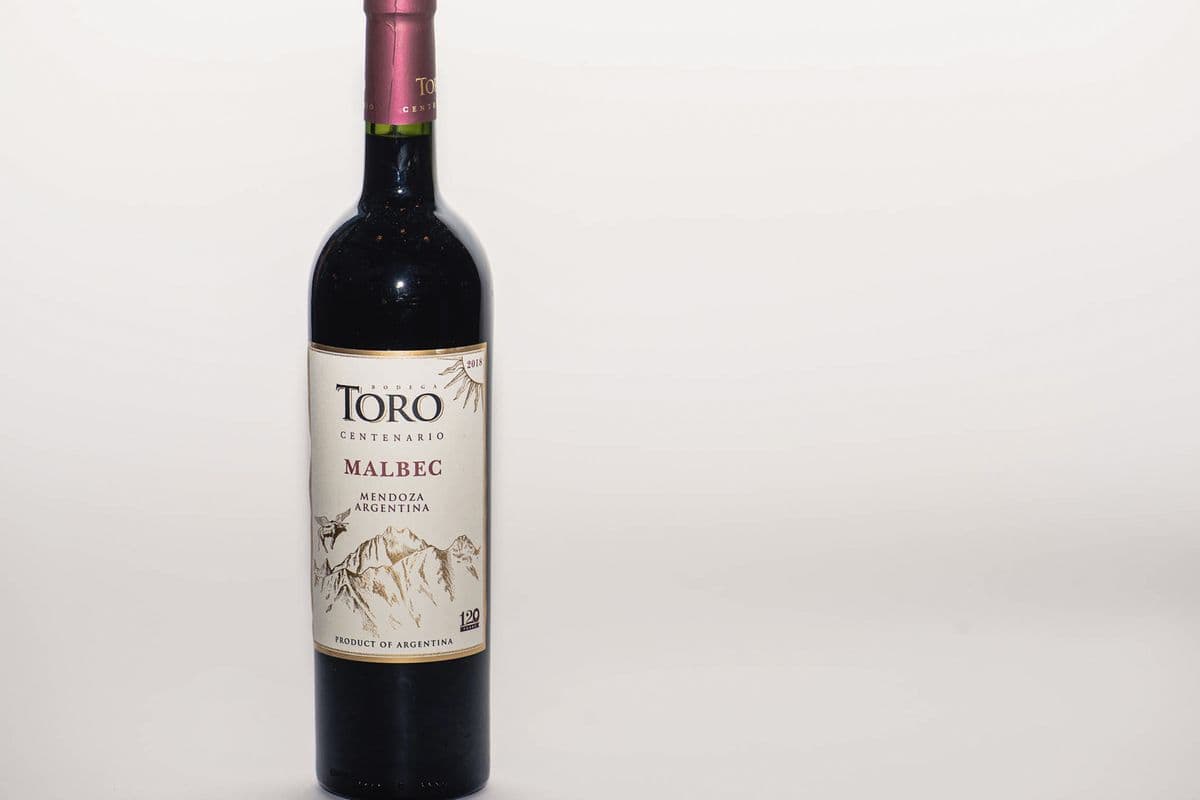 Bodega Toro Centenario Malbec - Argentina (750 ml)